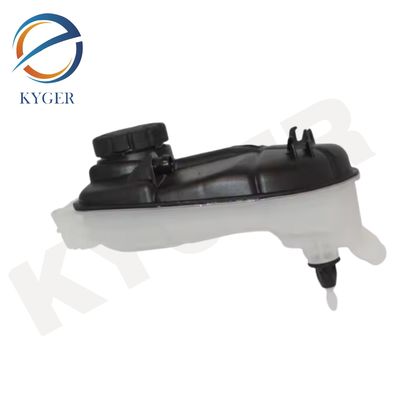 購入 246 500 00 49 自動車スペアパーツ エンジンラジエーター 冷却液 水膨張タンク メルセデス・ベンツ W176 W246 C117 2465000049 オンライン製造